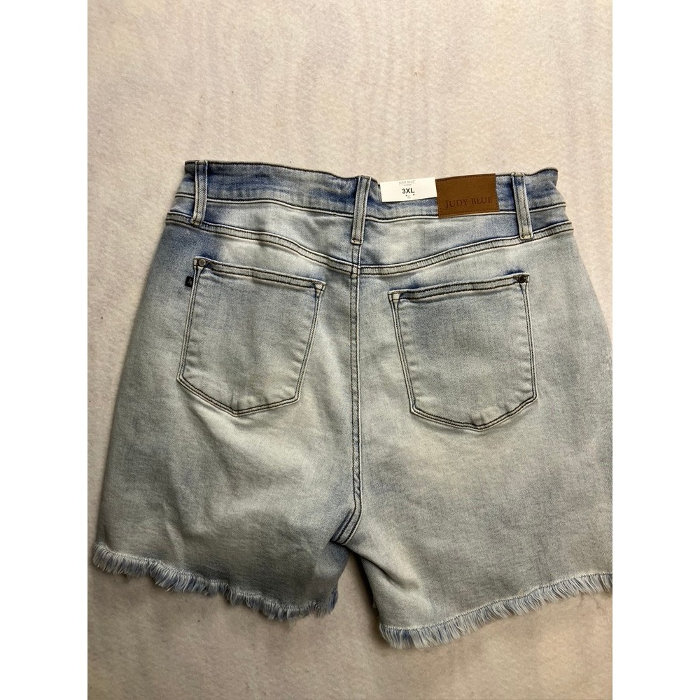 Judy Blue Light Wash High Waist Frayed Hem Denim Jean Shorts Plus Size 3XL NEW - Picture 11 of 11